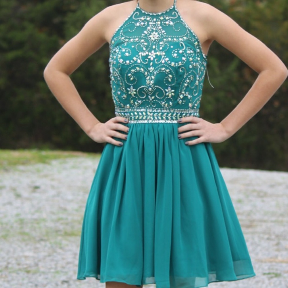B Darlin green Homecoming dress